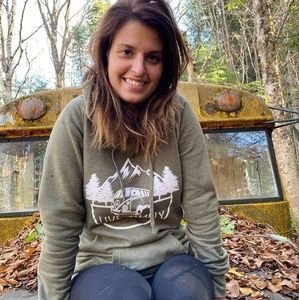 Meet your Posher, Jessica